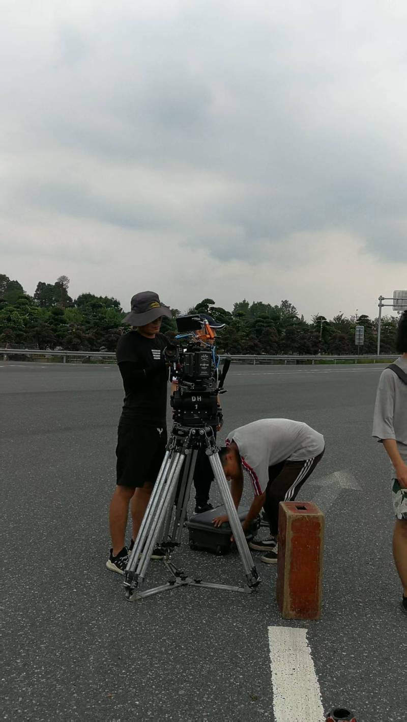 路桥区TVC拍摄公司：唤醒集体记忆，构建跨代际沟通桥梁